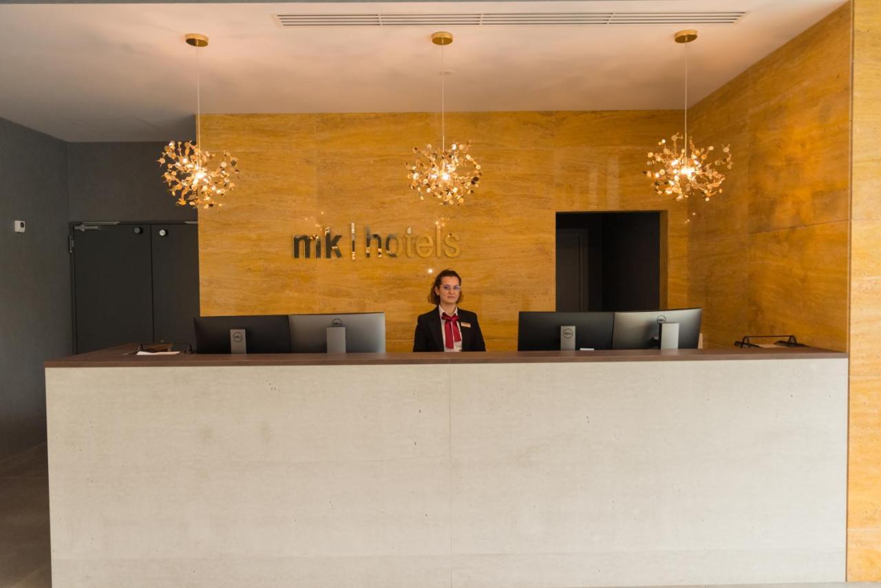 Mk Hotel Tirana Rinas Kültér fotó Reception desk at a hotel
