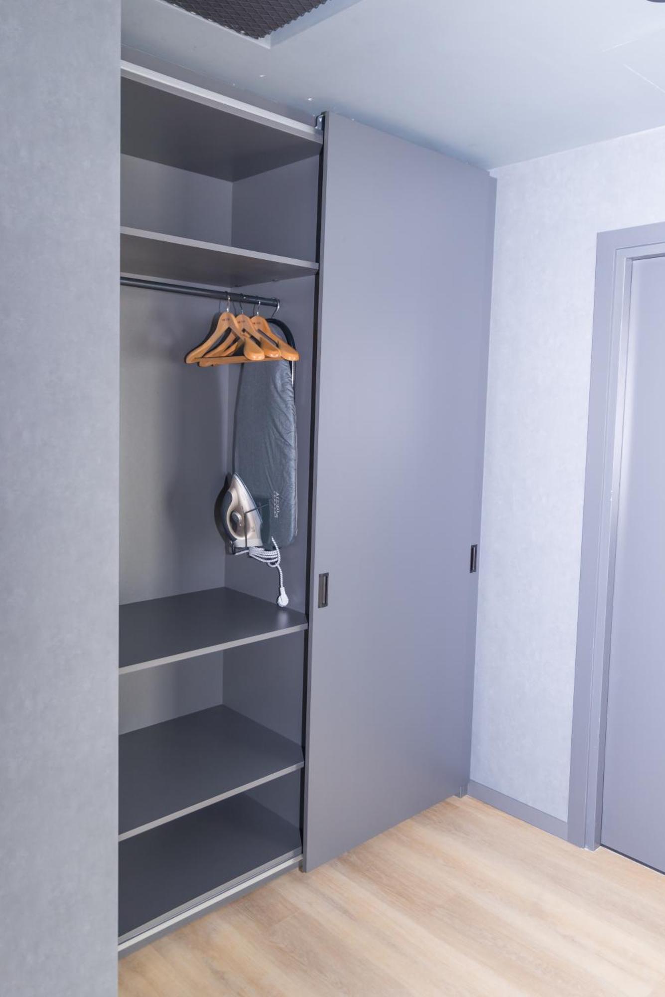 Mk Hotel Tirana Rinas Kültér fotó